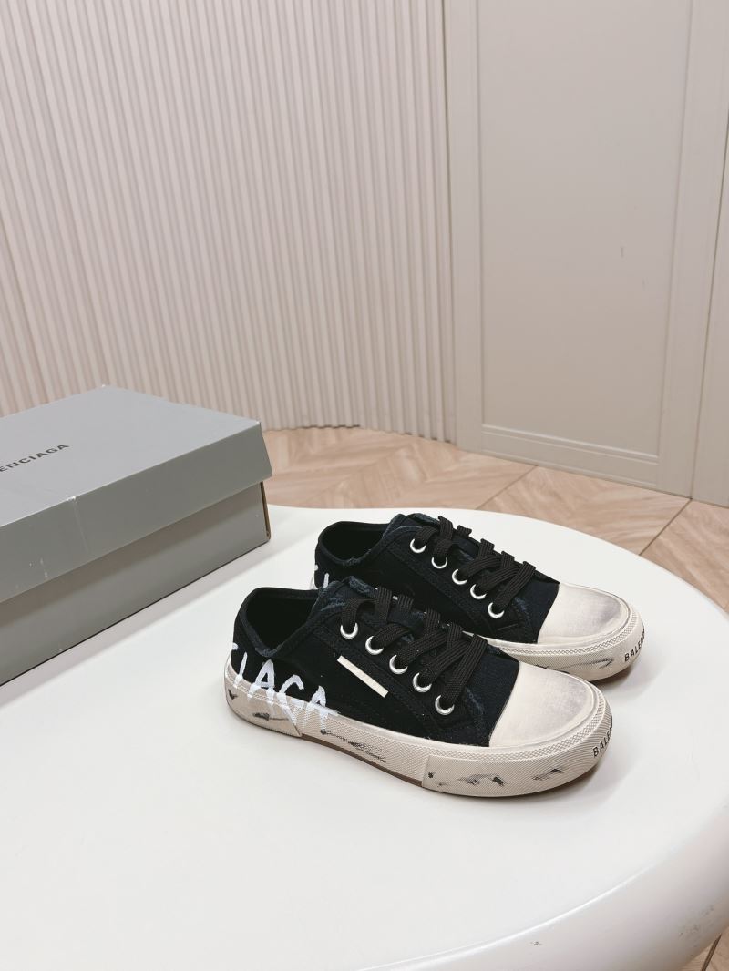 Balenciaga Low Shoes